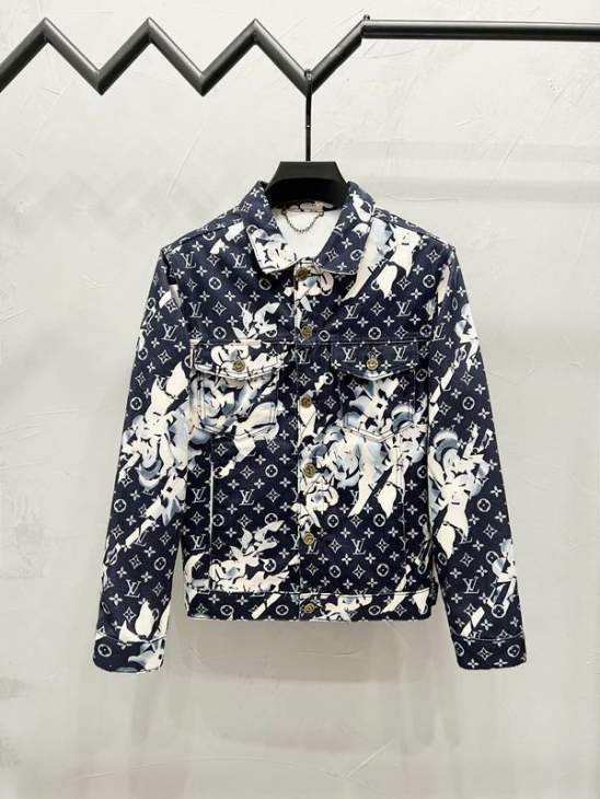 Picture of LV Sweater Suits _SKULVsz46-52M-2XLmmtxM1208M90541217
